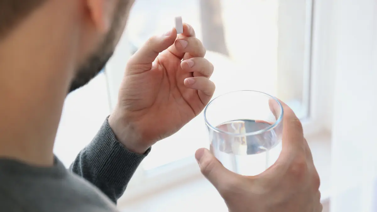 Tips for Swallowing Pills: Avoid Tossing Your Head Back for Swallowing