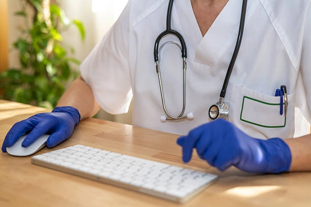 Best Allergy Medications to Keep on Hand—And When to Use Them